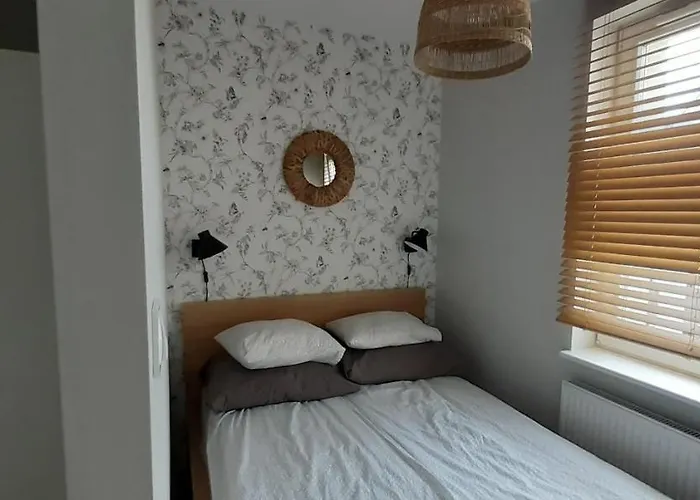 Oasis, Old Town Apartment